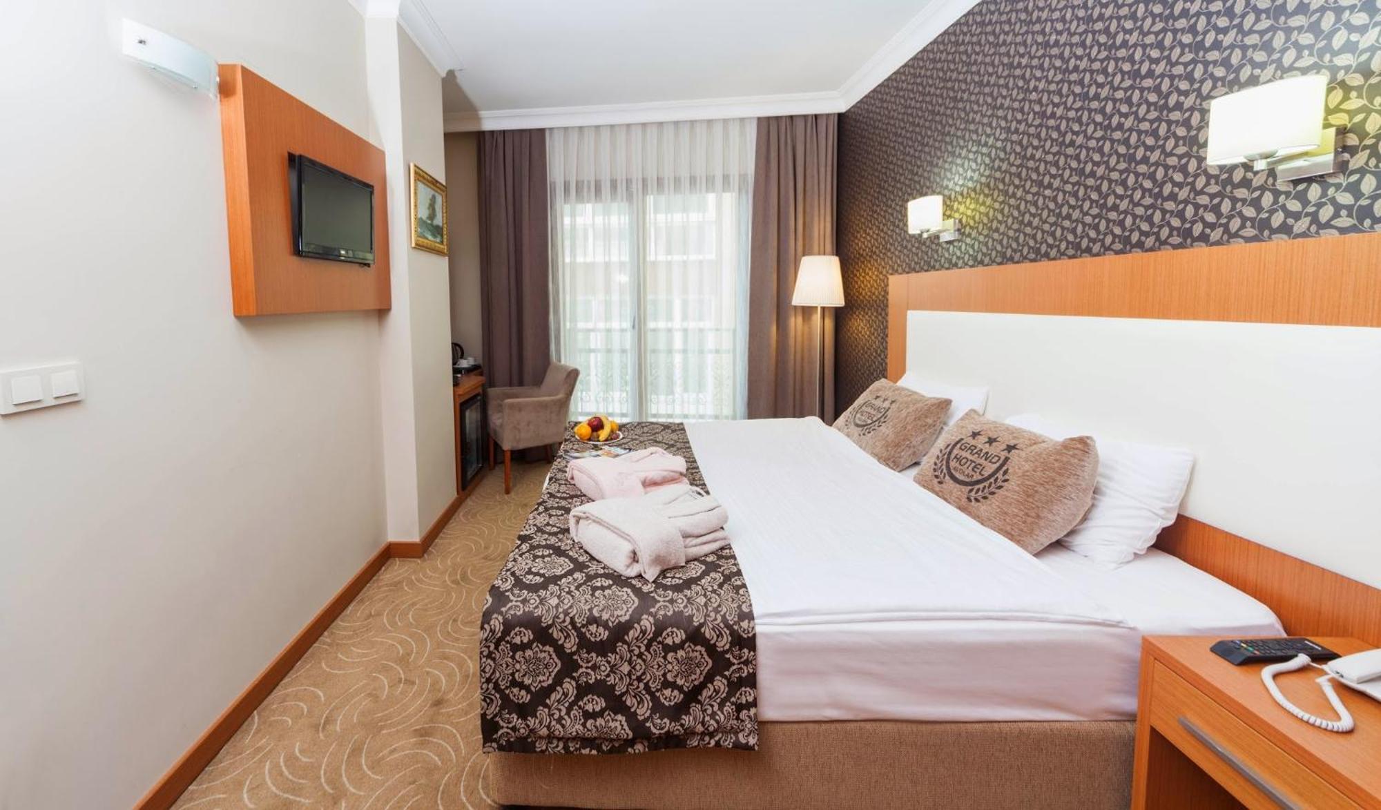 Grand Hotel Avcilar Istanbul Exterior photo