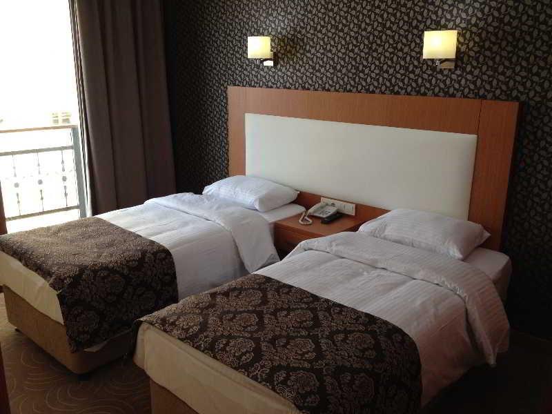 Grand Hotel Avcilar Istanbul Exterior photo